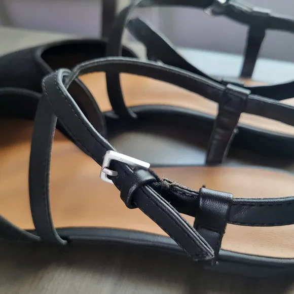 Never Worn Indigo Black Women's Flats - Picture 7 of 11